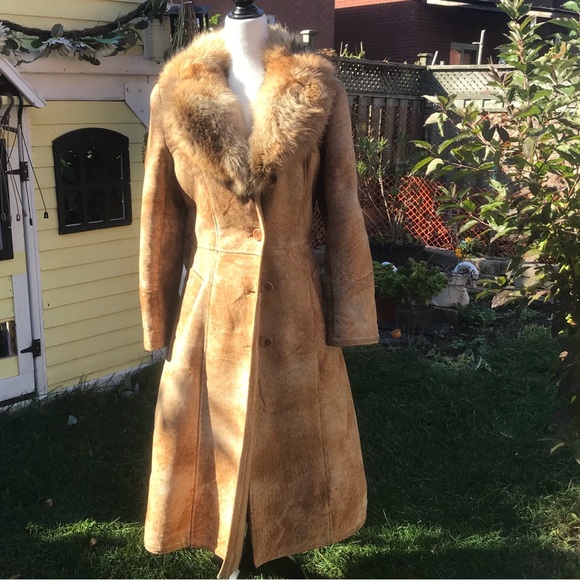 cosa nova Jackets & Blazers - COSA NOVA Vintage Shearling Coat with Fur Collar